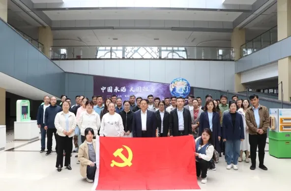 微山县人社局组织开展参观科普流动巡展主题党日活动 