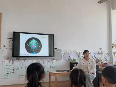 枣庄王庄幼儿园：争当环保卫  共护‘蓝星球’