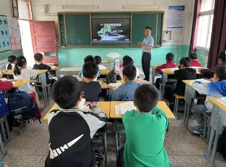 枣庄新华小学：沉浸式演绎防溺水 共筑生命“安全网”