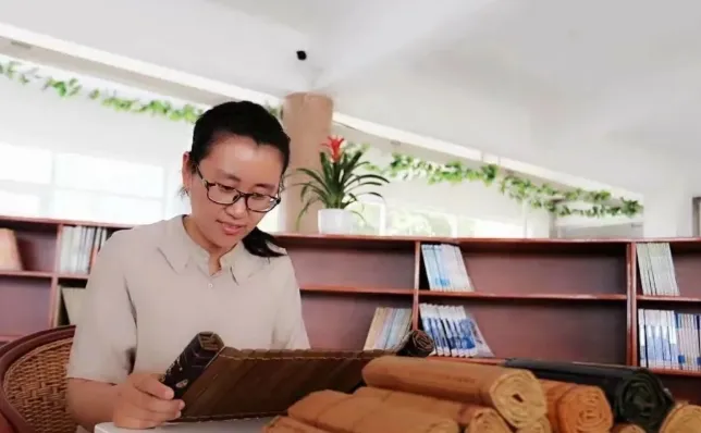 峄城区匡衡小学优秀教师展播——高璐